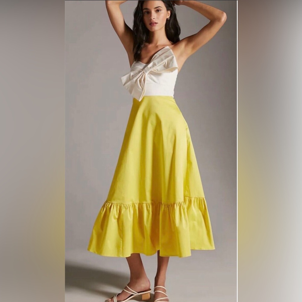 Formal strapless bow dress, white and yellow, lightly worn